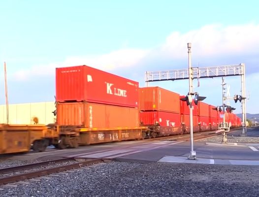 Υπηρεσίες μεταφορών FCL DDP Σιδηροδρομικές μεταφορές εμπορευμάτων από την Κίνα στις ΗΠΑ